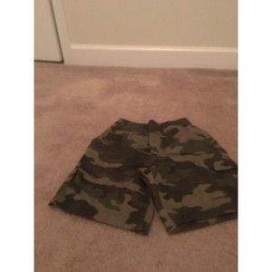 Basic Editions Boys Cargo Shorts Pockets Size Medium Camo